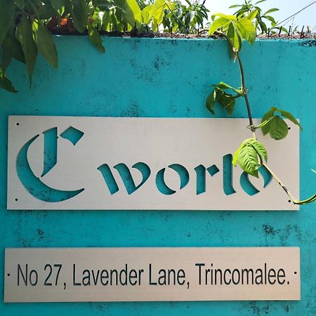 C- World Hotel Trincomalee Kültér fotó